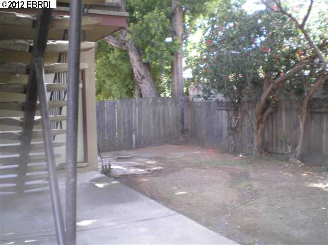 3071 Curran Ave, OAKLAND, California 94602, ,Comm Ri Multi-units 5+,For Sale,Curran Ave,40570848