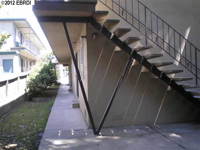 3071 Curran Ave, OAKLAND, California 94602, ,Comm Ri Multi-units 5+,For Sale,Curran Ave,40570848