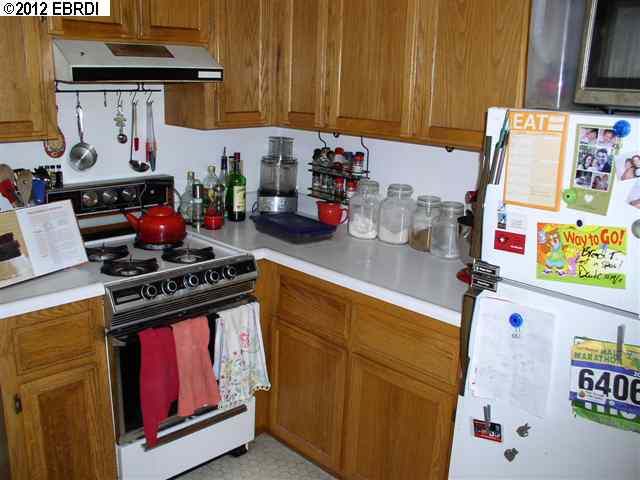 11 MONTELL ST, OAKLAND, California 94611-4923, ,Comm Ri Multi-units 5+,For Sale,MONTELL ST,40572488