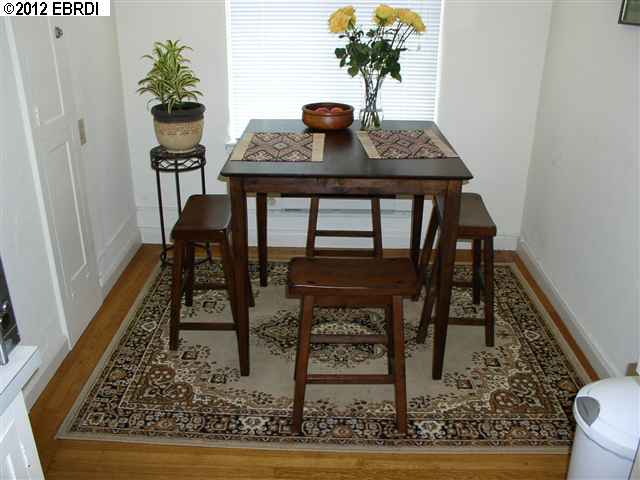 676 ALMA AVE, OAKLAND, California 94610-3837, ,Comm Ri Multi-units 5+,For Sale,ALMA AVE,40572900