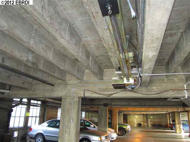 676 ALMA AVE, OAKLAND, California 94610-3837, ,Comm Ri Multi-units 5+,For Sale,ALMA AVE,40572900