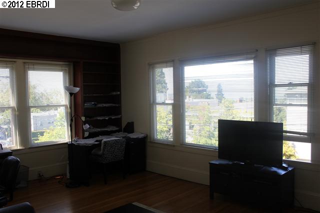 1525 ARCH ST, BERKELEY, California 94708-1828, ,Comm Ri Multi-units 5+,For Sale,ARCH ST,40576254