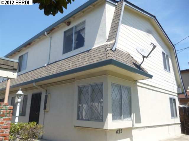 425 RANKER PL, HAYWARD, California 94544-3913, ,Comm Ri Multi-units 5+,For Sale,RANKER PL,40576634