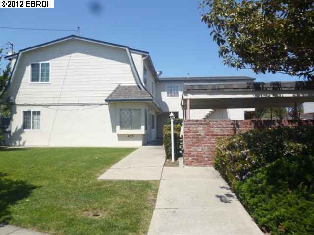 425 RANKER PL, HAYWARD, California 94544-3913, ,Comm Ri Multi-units 5+,For Sale,RANKER PL,40576634