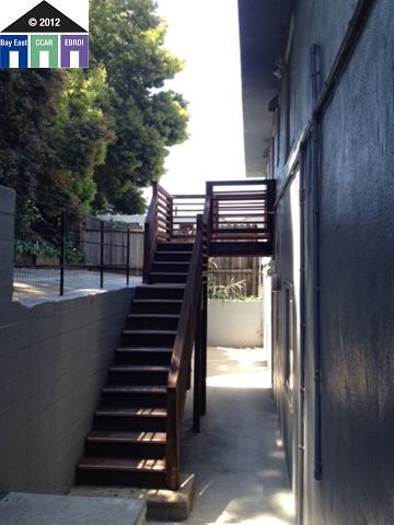 635 MACARTHUR BLVD, OAKLAND, California 94610-3731, ,Comm Ri Multi-units 5+,For Sale,MACARTHUR BLVD,40577759