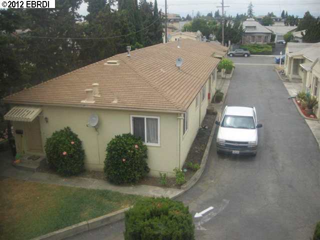 1240 143RD AVE, SAN LEANDRO, California 94578-2722, ,Comm Ri Multi-units 5+,For Sale,143RD AVE,40580254