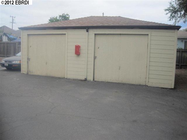 1240 143RD AVE, SAN LEANDRO, California 94578-2722, ,Comm Ri Multi-units 5+,For Sale,143RD AVE,40580254