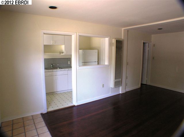 1526 EVERETT ST, ALAMEDA, California 94501-2941, ,Comm Ri Multi-units 5+,For Sale,EVERETT ST,40581698