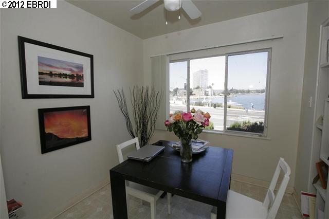 1824 LAKESHORE AVE, OAKLAND, California 94606-1222, ,Comm Ri Multi-units 5+,For Sale,LAKESHORE AVE,40581826