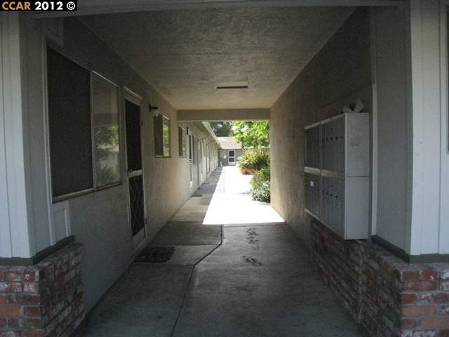20670 FOREST AVE, CASTRO VALLEY, California 94546-4531, ,Comm Ri Multi-units 5+,For Sale,FOREST AVE,40581957