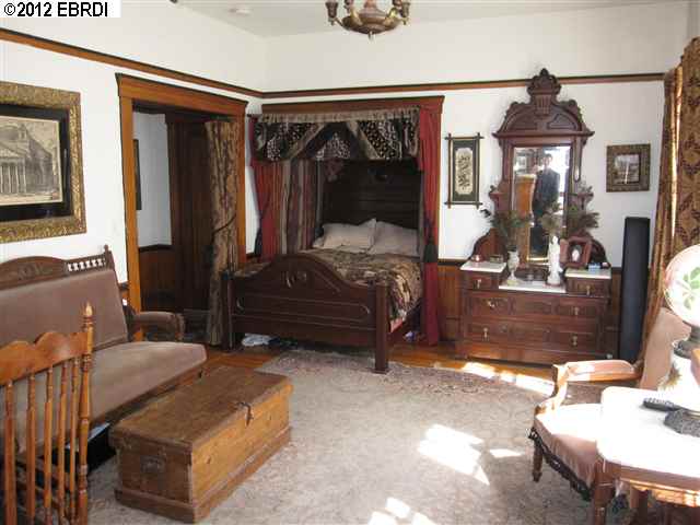243 Orange St, OAKLAND, California 94610, ,Comm Ri Multi-units 5+,For Sale,Orange St,40582743