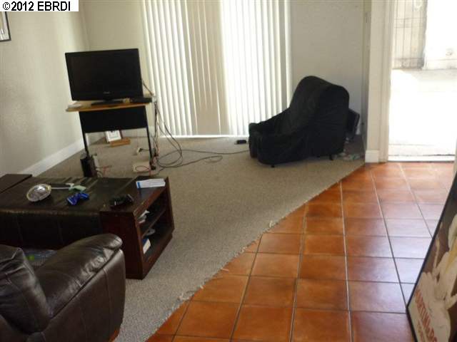 2948 BROOKDALE AVE, OAKLAND, California 94602-2714, ,Comm Ri Multi-units 5+,For Sale,BROOKDALE AVE,40583784