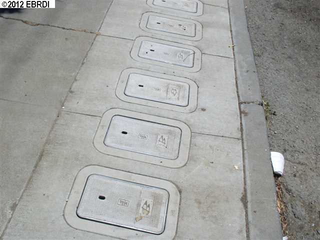 4060 LYON AVE, OAKLAND, California 94601-3834, ,Comm Ri Multi-units 5+,For Sale,LYON AVE,40585089