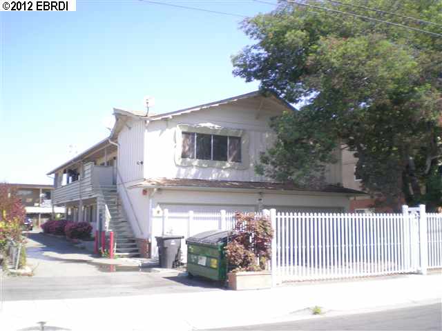 432 Berry, HAYWARD, California 94544, ,Comm Ri Multi-units 5+,For Sale,Berry,40586142