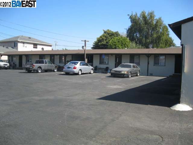 20370 Haviland Ave., HAYWARD, California 94541, ,Comm Ri Multi-units 5+,For Sale,Haviland Ave.,40587087