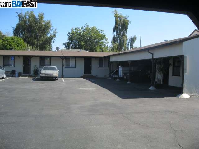 20370 Haviland Ave., HAYWARD, California 94541, ,Comm Ri Multi-units 5+,For Sale,Haviland Ave.,40587087