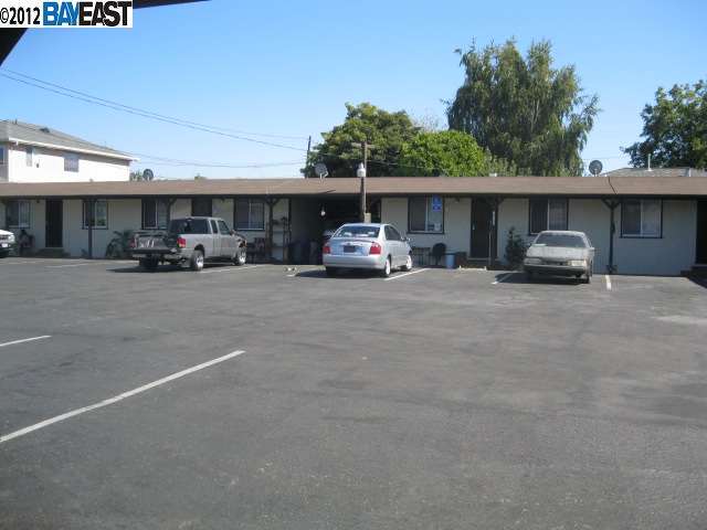 20370 Haviland Ave., HAYWARD, California 94541, ,Comm Ri Multi-units 5+,For Sale,Haviland Ave.,40587087