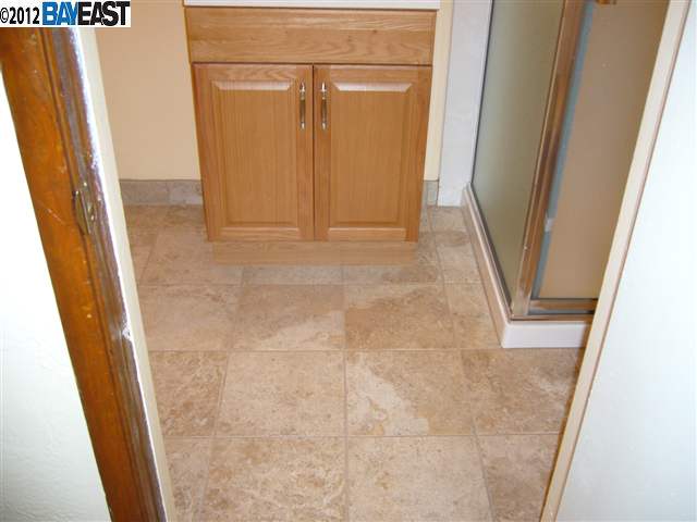 20370 Haviland Ave., HAYWARD, California 94541, ,Comm Ri Multi-units 5+,For Sale,Haviland Ave.,40587087