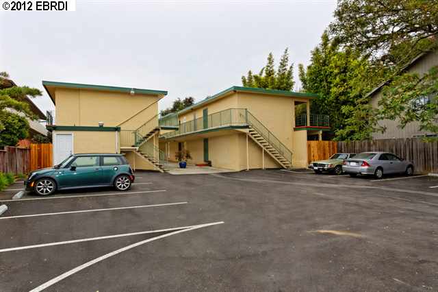 1777 Sausal street, OAKLAND, California 94602, ,Comm Ri Multi-units 5+,For Sale,Sausal street,40587667