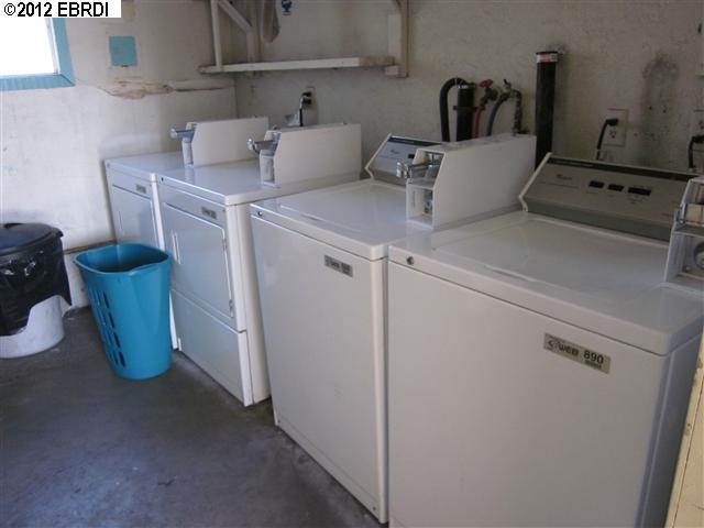 638 MARIN AVE, HAYWARD, California 94541-6104, ,Comm Ri Multi-units 5+,For Sale,MARIN AVE,40588139