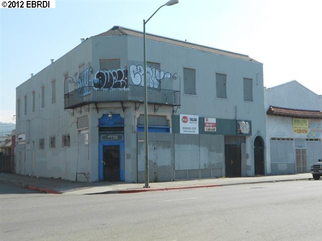 7200 INTERNATIONAL BLVD, OAKLAND, California 94621-2802, ,Comm Ri Multi-units 5+,For Sale,INTERNATIONAL BLVD,40588443