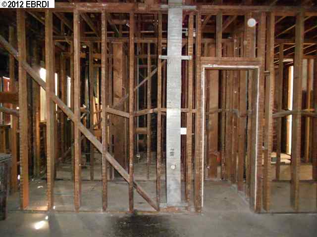 7200 INTERNATIONAL BLVD, OAKLAND, California 94621-2802, ,Comm Ri Multi-units 5+,For Sale,INTERNATIONAL BLVD,40588443