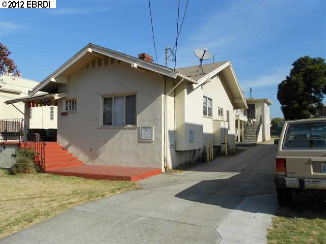 880 36th St, OAKLAND, California 94608, ,Comm Ri Multi-units 5+,For Sale,36th St,40589162