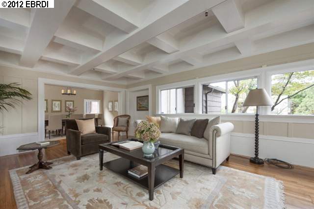 2335 WARRING ST, BERKELEY, California 94704-1839, ,Comm Ri Multi-units 5+,For Sale,WARRING ST,40589552