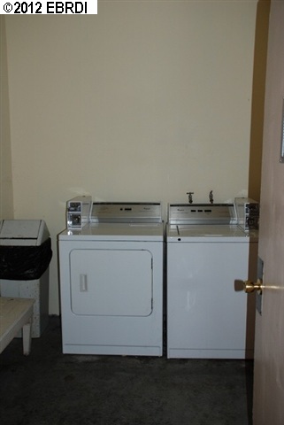3206 PARK BLVD, OAKLAND, California 94610-3963, ,Comm Ri Multi-units 5+,For Sale,PARK BLVD,40589834