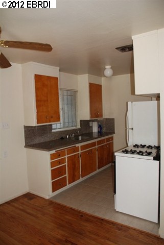 3206 PARK BLVD, OAKLAND, California 94610-3963, ,Comm Ri Multi-units 5+,For Sale,PARK BLVD,40589834