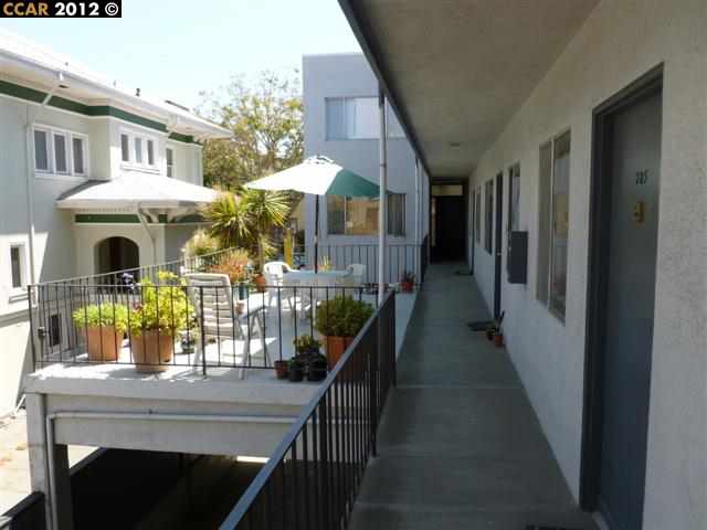 429 Bellevue Ave, OAKLAND, California 94610, ,Comm Ri Multi-units 5+,For Sale,Bellevue Ave,40590222