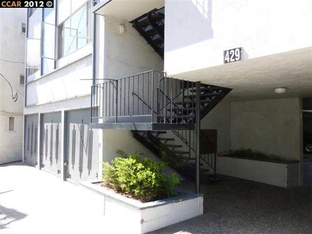 429 Bellevue Ave, OAKLAND, California 94610, ,Comm Ri Multi-units 5+,For Sale,Bellevue Ave,40590222