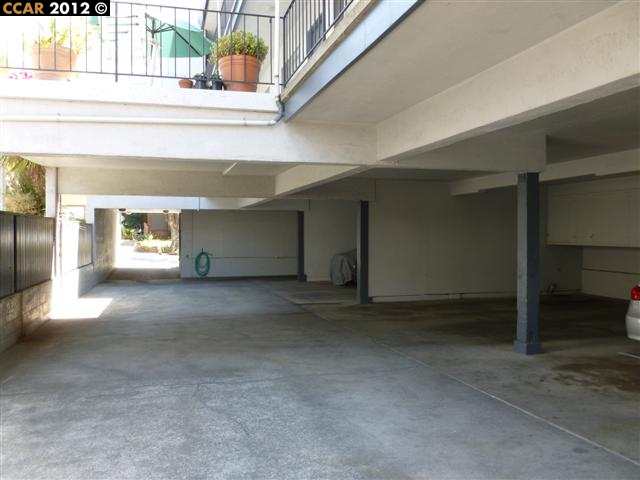 429 Bellevue Ave, OAKLAND, California 94610, ,Comm Ri Multi-units 5+,For Sale,Bellevue Ave,40590222