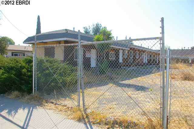 316 TREGALLAS RD, ANTIOCH, California 94509-5071, ,Comm Ri Multi-units 5+,For Sale,TREGALLAS RD,40591056