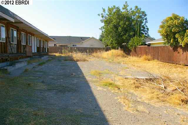 316 TREGALLAS RD, ANTIOCH, California 94509-5071, ,Comm Ri Multi-units 5+,For Sale,TREGALLAS RD,40591056