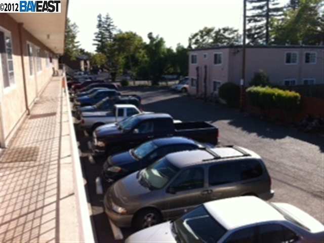 27673 Leidig Ct, HAYWARD, California 94544, ,Comm Ri Multi-units 5+,For Sale,Leidig Ct,40591112