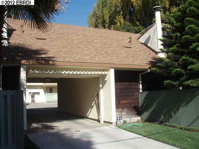 2163 CLINTON AVE, ALAMEDA, California 94501-4911, ,Comm Ri Multi-units 5+,For Sale,CLINTON AVE,40592535