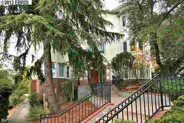 810 WALKER AVE, OAKLAND, California 94610-2004, ,Comm Ri Multi-units 5+,For Sale,WALKER AVE,40592813