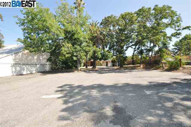 281 SPRING ST, PLEASANTON, California 94566-6625, ,Comm Ri Multi-units 5+,For Sale,SPRING ST,40593421
