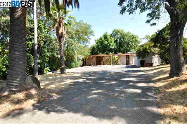 281 SPRING ST, PLEASANTON, California 94566-6625, ,Comm Ri Multi-units 5+,For Sale,SPRING ST,40593421