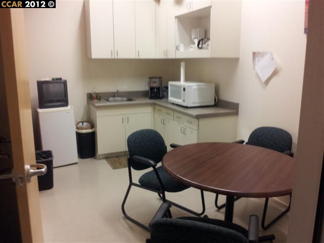 5109 Lone Tree Way, Suite D, ANTIOCH, California 94531, ,Comm Industrial For Lease,For Rent,Lone Tree Way, Suite D,40938178