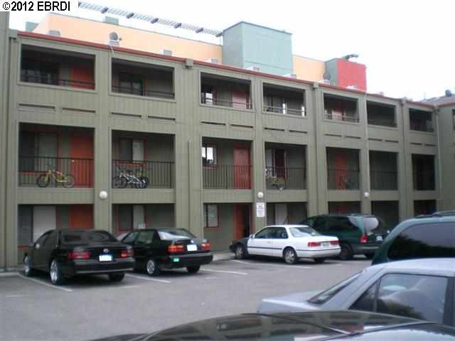 530 24TH ST, OAKLAND, California 94612-1722, ,Comm Ri Multi-units 5+,For Sale,24TH ST,40594449