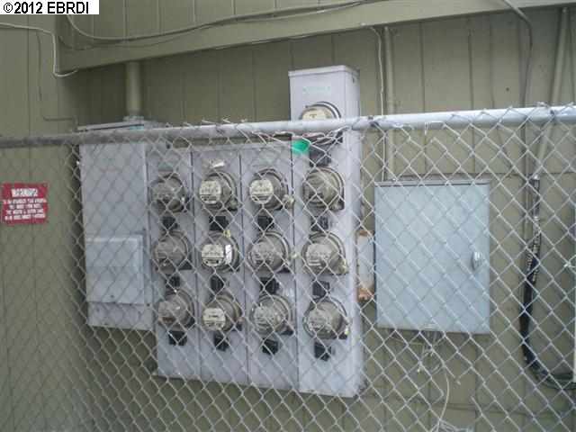 530 24TH ST, OAKLAND, California 94612-1722, ,Comm Ri Multi-units 5+,For Sale,24TH ST,40594449