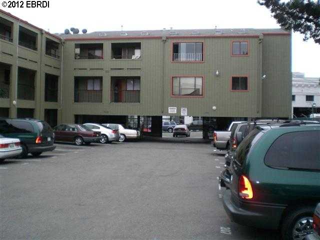 530 24TH ST, OAKLAND, California 94612-1722, ,Comm Ri Multi-units 5+,For Sale,24TH ST,40594449