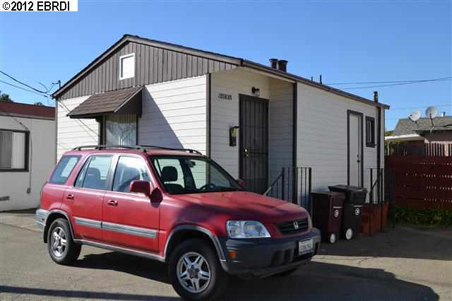 21833 MEEKLAND AVE, HAYWARD, California 94541-3863, ,Comm Ri Multi-units 5+,For Sale,MEEKLAND AVE,40594658