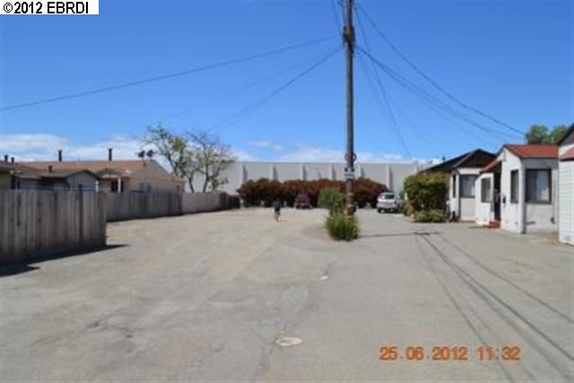 21833 MEEKLAND AVE, HAYWARD, California 94541-3863, ,Comm Ri Multi-units 5+,For Sale,MEEKLAND AVE,40594658