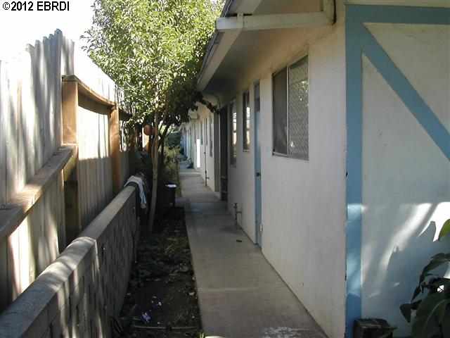 924 Garfield St, LODI, California 95240-5428, ,Comm Ri Multi-units 5+,For Sale,Garfield St,40595026