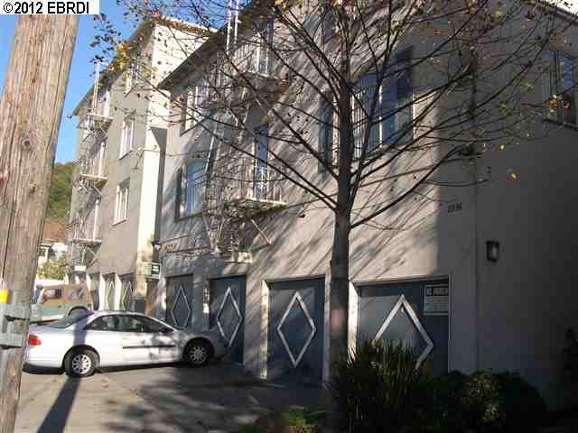 2936 14th Ave, OAKLAND, California 94606, ,Comm Ri Multi-units 5+,For Sale,14th Ave,40596840