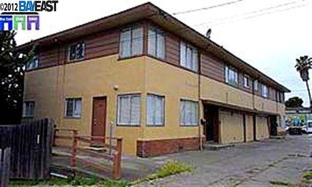 3111 SCHOOL ST, OAKLAND, California 94602-2836, ,Comm Ri Multi-units 5+,For Sale,SCHOOL ST,40596901