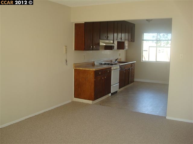 740 HOLMES ST, LIVERMORE, California 94550-4229, ,Comm Ri Multi-units 5+,For Sale,HOLMES ST,40597741